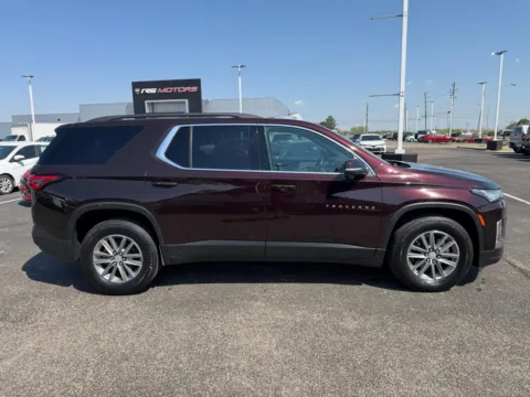 Another view of 2022 Chevrolet Traverse LT Cloth FWD for sale in Indianapolis, IN at RS Motors