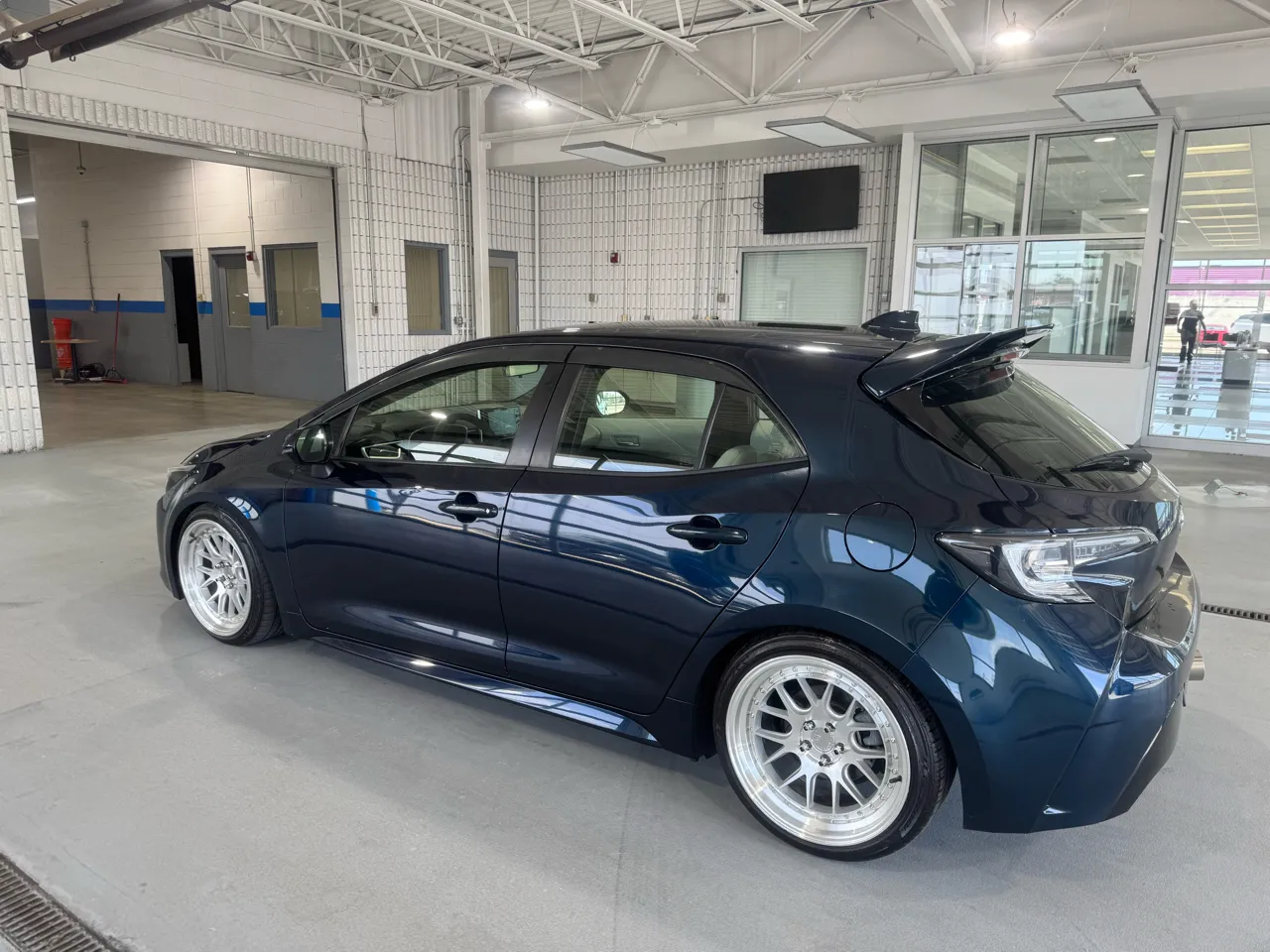 2020 Toyota Corolla Hatchback XSE - Photo 6