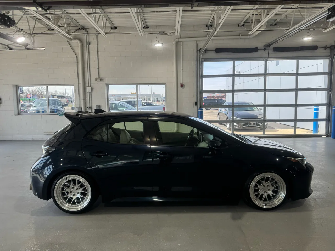 2020 Toyota Corolla Hatchback XSE - Photo 12