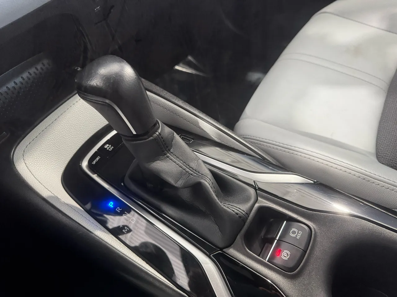 2020 Toyota Corolla Hatchback XSE - Photo 38