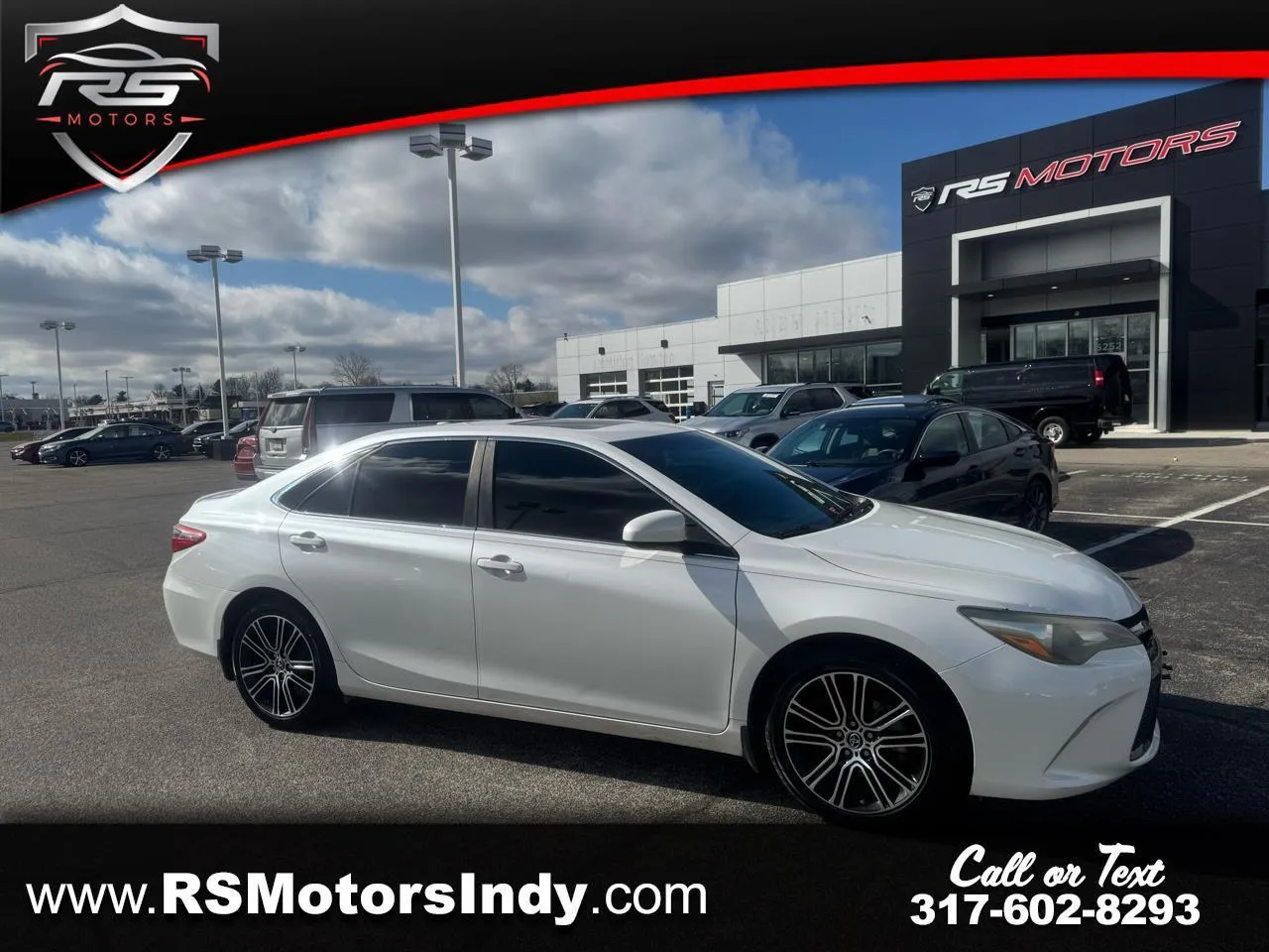 2016 Toyota Camry XLE for sale in Indianapolis, IN