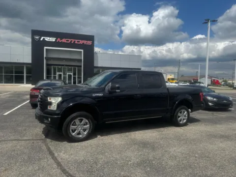 Photos of 2017 Ford F-150 Lariat SuperCrew 6.5-ft. Bed 4WD for sale in Indianapolis, IN at RS Motors