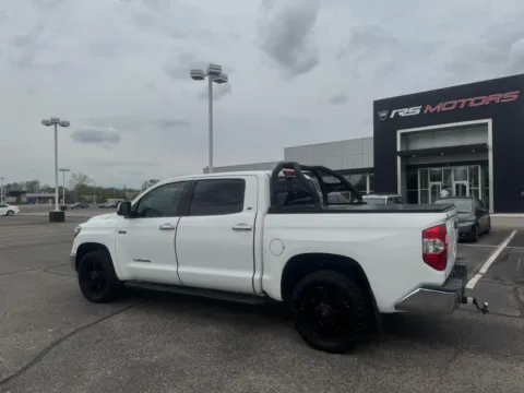More photos of 2017 Toyota Tundra SR5 5.7L V8 FFV CrewMax 2WD at RS Motors, IN