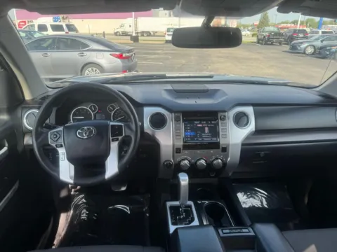 More photos of 2017 Toyota Tundra SR5 5.7L V8 CrewMax 4WD at RS Motors, IN