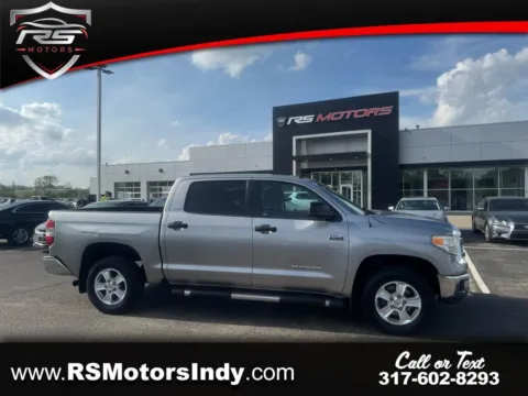 Silver 2017 Toyota Tundra SR5 5.7L V8 CrewMax 4WD for sale in Indianapolis, IN