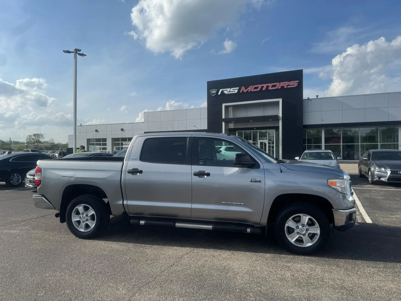 Silver 2017 Toyota Tundra SR5 5.7L V8 CrewMax 4WD for sale in Indianapolis, IN