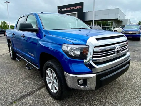 Blue 2017 Toyota Tundra SR5 4.6L V8 CrewMax 4WD for sale in Indianapolis, IN