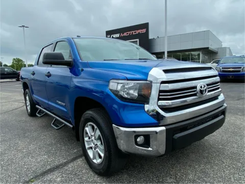 Photos of 2017 Toyota Tundra SR5 4.6L V8 CrewMax 4WD for sale in Indianapolis, IN at RS Motors