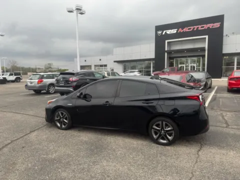 More photos of 2022 Toyota Prius XLE at RS Motors, IN