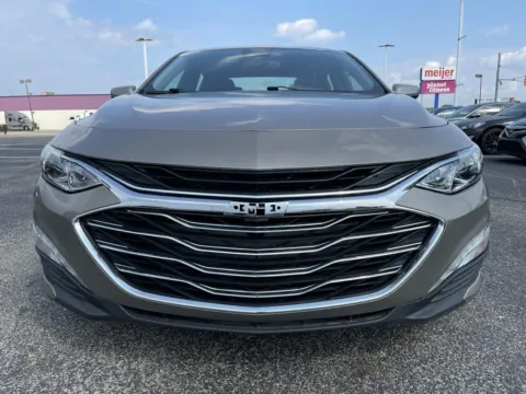 More photos of 2023 Chevrolet Malibu 1LT at RS Motors, IN