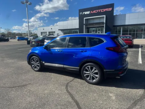 More photos of 2020 Honda CR-V Touring 2WD at RS Motors, IN