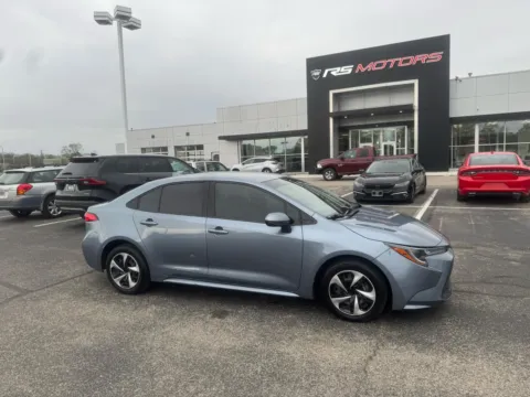Blue 2021 Toyota Corolla LE for sale in Indianapolis, IN