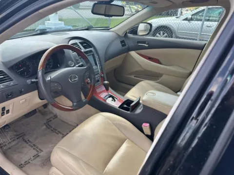 More photos of 2007 Lexus ES 350 Sedan at RS Motors, IN