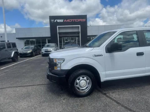 Photos of 2017 Ford F-150 XL SuperCab 8-ft. 2WD for sale in Indianapolis, IN at RS Motors