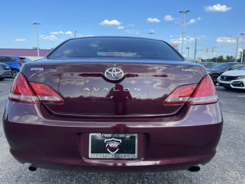 More photos of 2008 Toyota Avalon XLS at RS Motors, IN