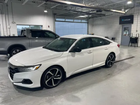 Black 2022 Honda Accord Sport Special Edition for sale in Indianapolis, IN