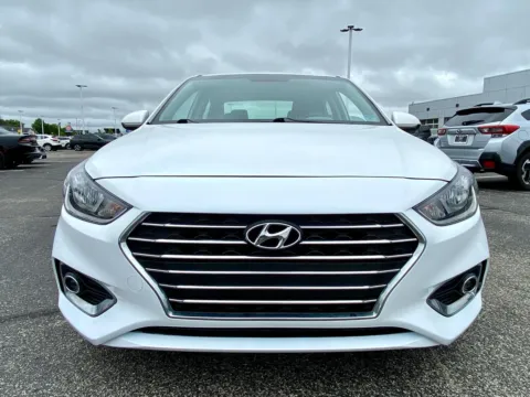 More photos of 2022 Hyundai Accent SEL 4-Door 6A at RS Motors, IN