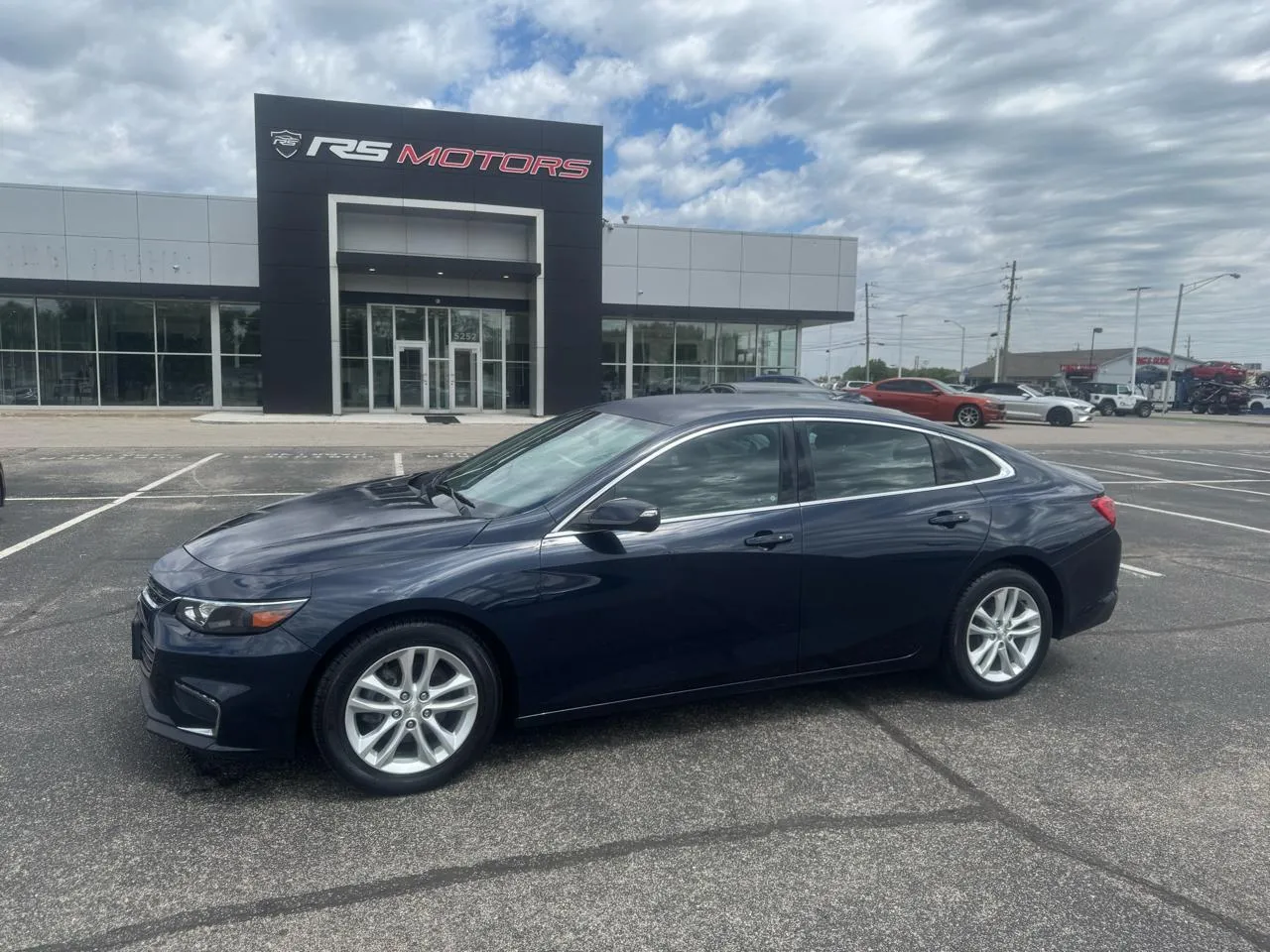 Blue 2017 Chevrolet Malibu 1LT for sale in Indianapolis, IN
