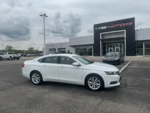 White 2016 Chevrolet Impala LT for sale in Indianapolis, IN