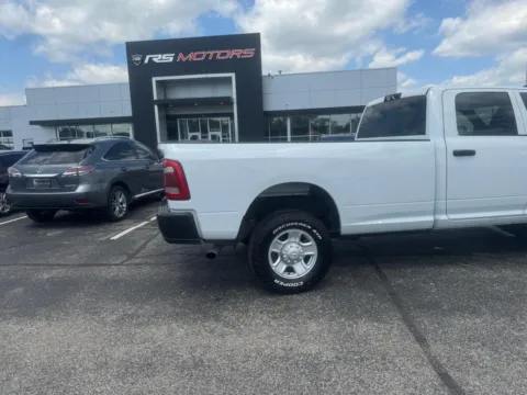More photos of 2022 RAM 2500 Tradesman Crew Cab LWB 4WD at RS Motors, IN