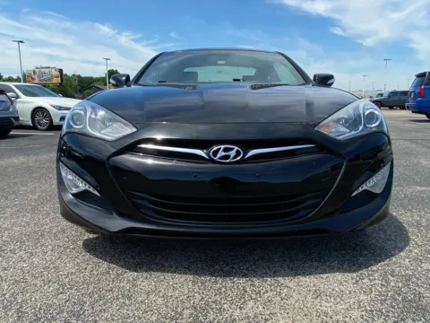 More photos of 2015 Hyundai Genesis Coupe 3.8 R-Spec Manual at RS Motors, IN