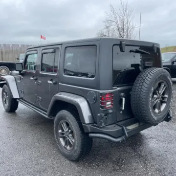 More photos of 2018 Jeep Wrangler JK Unlimited Sport 4WD at RS Motors, IN