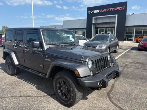 Gray 2018 Jeep Wrangler JK Unlimited Sport 4WD for sale in Indianapolis, IN