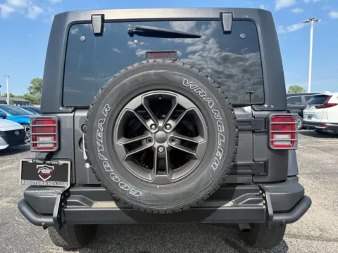 More photos of 2018 Jeep Wrangler JK Unlimited Sport 4WD at RS Motors, IN