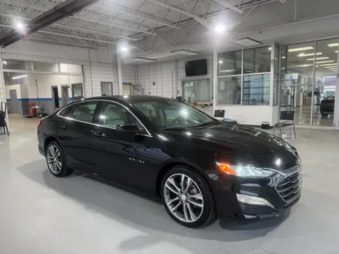 Black 2024 Chevrolet Malibu 2LT for sale in Indianapolis, IN