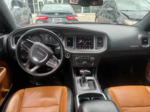 More photos of 2020 Dodge Charger SXT at RS Motors, IN