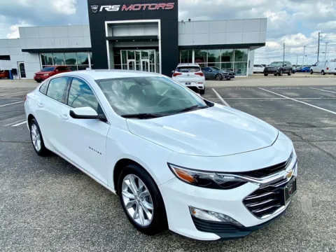 White 2023 Chevrolet Malibu 1LT for sale in Indianapolis, IN