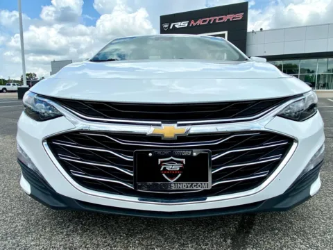More photos of 2023 Chevrolet Malibu 1LT at RS Motors, IN