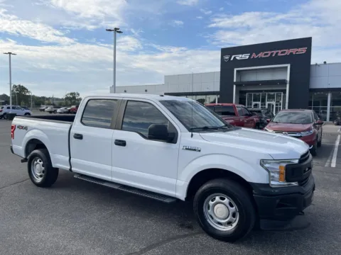 White 2018 Ford F-150 XL SuperCrew 5.5-ft. Bed 4WD for sale in Indianapolis, IN