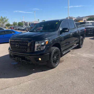 More photos of 2019 Nissan Titan SV Crew Cab 2WD at RS Motors, IN