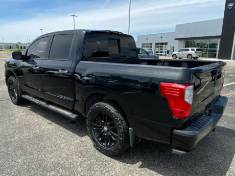 Another view of 2019 Nissan Titan SV Crew Cab 2WD for sale in Indianapolis, IN at RS Motors