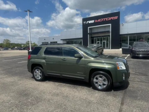 Green 2015 GMC Terrain SLE2 FWD for sale in Indianapolis, IN