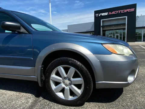 More photos of 2009 Subaru Outback 2.5i at RS Motors, IN
