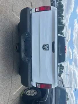 More photos of 2017 RAM 2500 Tradesman Crew Cab LWB 4WD at RS Motors, IN