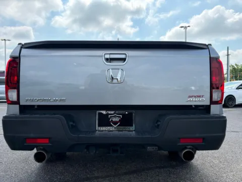 More photos of 2023 Honda Ridgeline Sport at RS Motors, IN