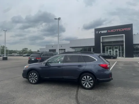 Another view of 2017 Subaru Outback 3.6R Limited for sale in Indianapolis, IN at RS Motors