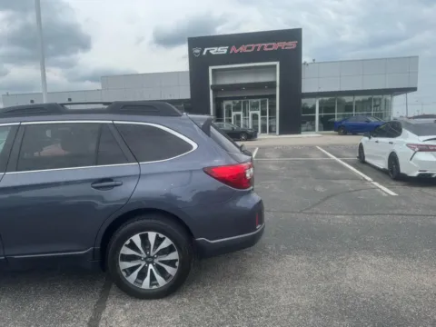 More photos of 2017 Subaru Outback 3.6R Limited at RS Motors, IN
