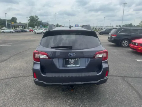 More photos of 2017 Subaru Outback 3.6R Limited at RS Motors, IN