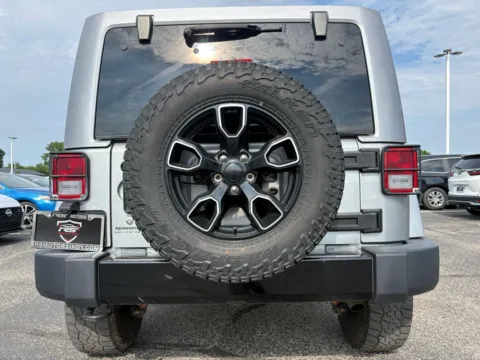 More photos of 2018 Jeep Wrangler JK Unlimited Altitude 4x4 at RS Motors, IN