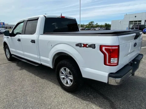 Another view of 2017 Ford F-150 XLT SuperCrew 6.5-ft. Bed 4WD for sale in Indianapolis, IN at RS Motors