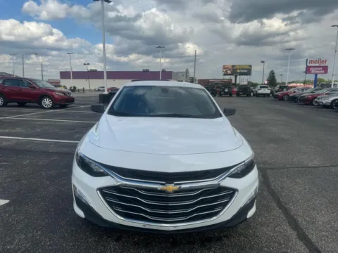 More photos of 2022 Chevrolet Malibu LS at RS Motors, IN