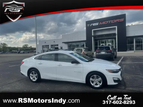 White 2022 Chevrolet Malibu LS for sale in Indianapolis, IN