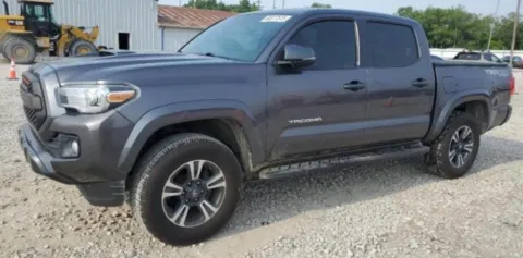 More photos of 2017 Toyota Tacoma SR5 Double Cab Long Bed V6 6AT 4WD at RS Motors, IN