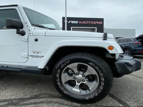 Another view of 2017 Jeep Wrangler Unlimited Sahara 4WD for sale in Indianapolis, IN at RS Motors