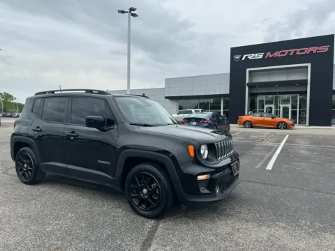 Photos of 2021 Jeep Renegade Latitude for sale in Indianapolis, IN at RS Motors