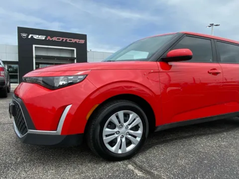 More photos of 2024 Kia Soul LX CVT at RS Motors, IN
